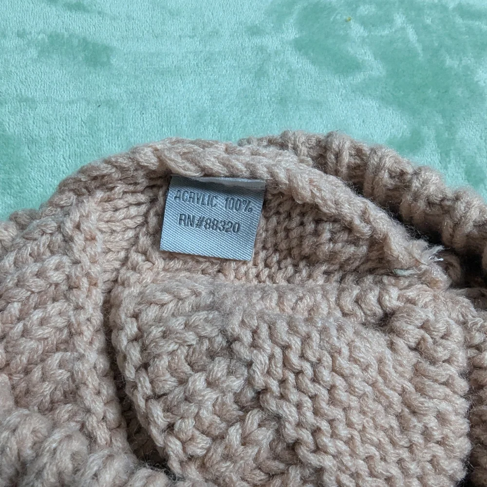 C.C. Knitted Beanie - Picture 3 of 3